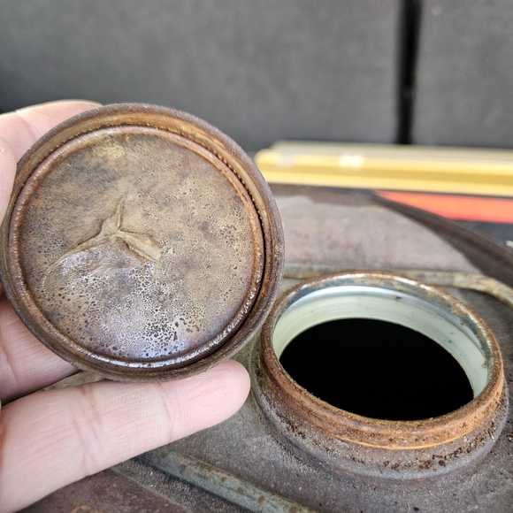 Vintage Old Unico 12 M Multi Grade Motor Oil Gallon Metal Oil Gas Can 5 Gallon - Picture 11 of 13